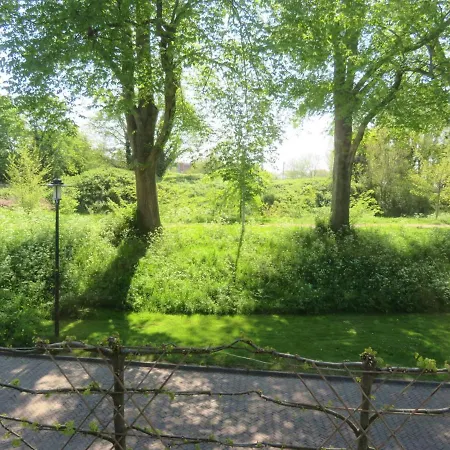 With Free Parking Boven Jan * Enkhuizen