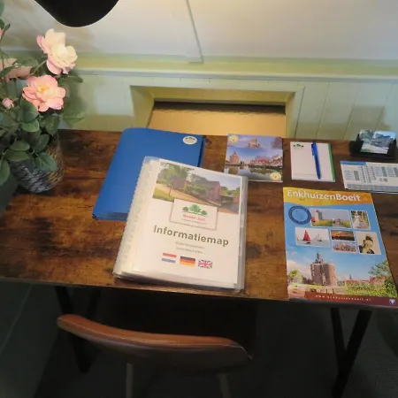 Appartement Holiday apartment free parking&airco Boven Jan Enkhuizen Enkhuizen