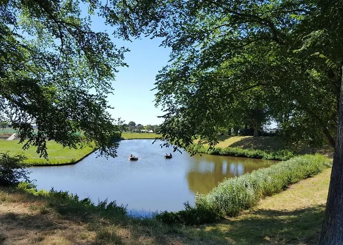 With Free Parking Boven Jan Enkhuizen